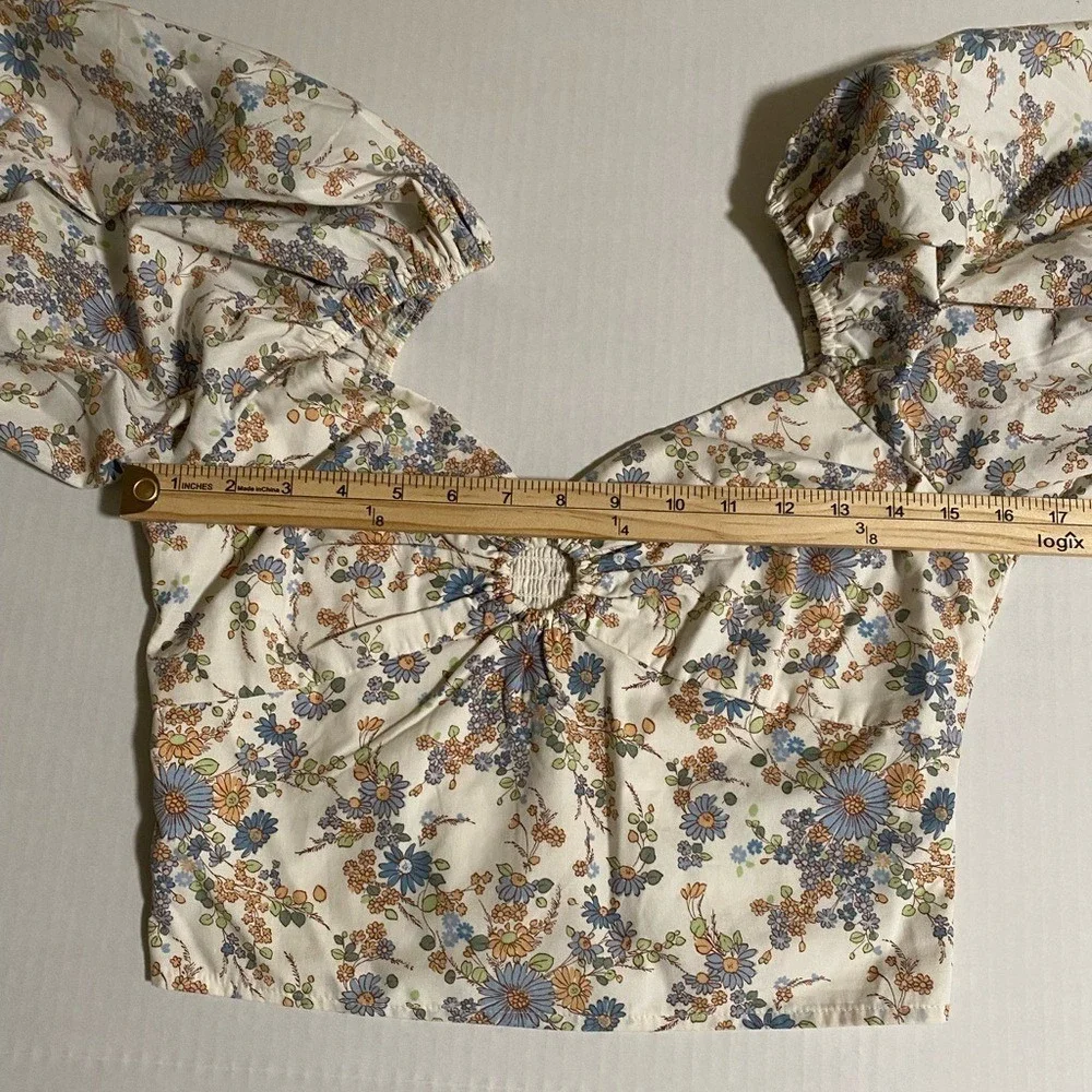 Abercrombie & Fitch Floral Puff Sleeve Poplin O-Ring Smocked Crop Top Size Small